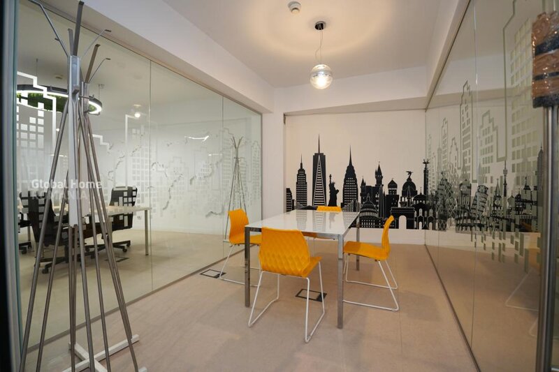 Unirii Cladire 5+ camere  Zona centrala Parcul Carol