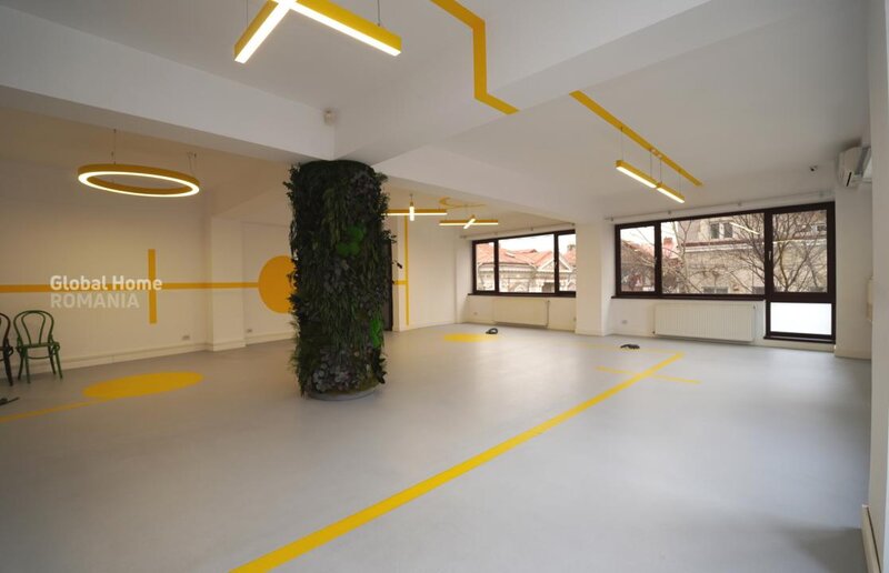 Unirii Cladire 5+ camere  Zona centrala Parcul Carol